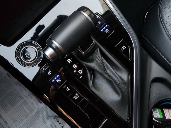 2022 Kia Niro I Рестайлинг, белый, 1420000 рублей - вид 13