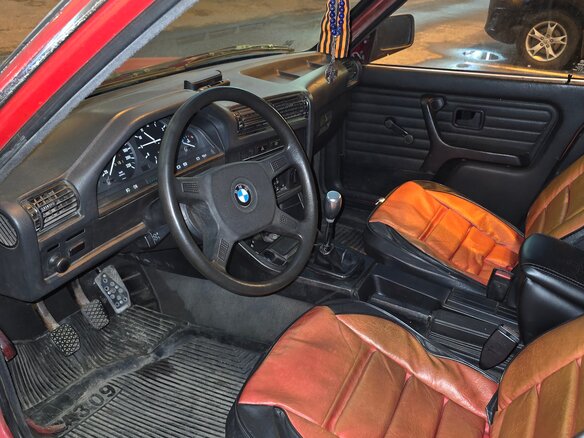 1985 BMW 3 серии 316 II (E30), красный, 220000 рублей - вид 6