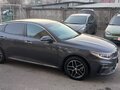 2019 Kia Optima IV Рестайлинг, серый, 1800000 рублей - вид 1