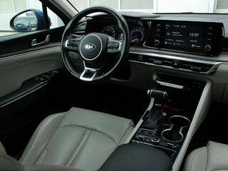 2020 Kia K5 III, синий, 2700000 рублей, вид 3
