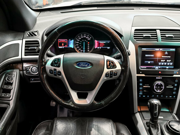 2012 Ford Explorer V, белый - вид 15