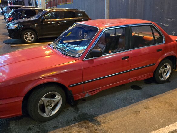 1985 BMW 3 серии 316 II (E30), красный, 220000 рублей - вид 5
