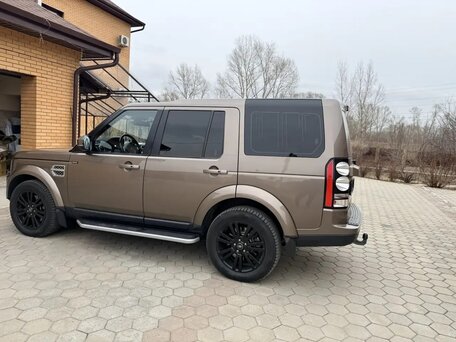 2015 Land Rover Discovery IV Рестайлинг, серый, 3200000 рублей, вид 4