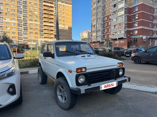 2001 Lada (ВАЗ) 2121 (4x4) I Рестайлинг, белый, 300000 рублей, вид 1