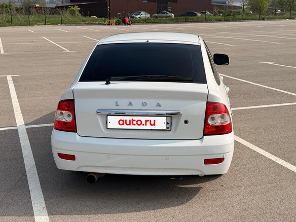 2011 Lada (ВАЗ) Priora I, белый, 340000 рублей - вид 5