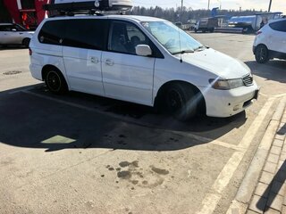 2000 Honda Odyssey (North America) II, белый, 800000 рублей, вид 1