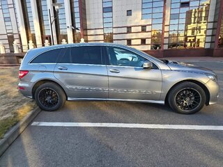 2012 Mercedes-Benz R-Класс 350 Long I Рестайлинг 2, серый, 1950000 рублей, вид 4