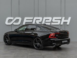 2020 Volvo S90 II Рестайлинг, чёрный, 3620000 рублей, вид 2