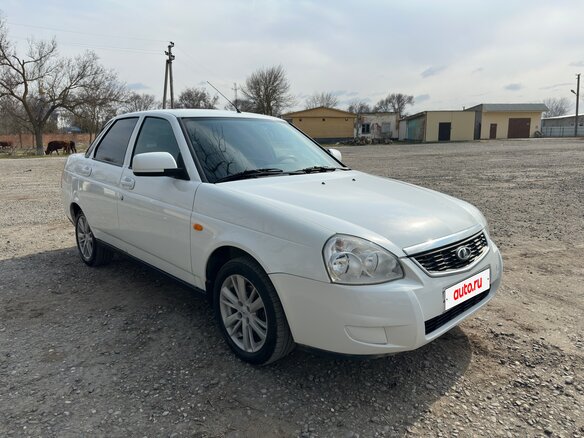 2015 Lada (ВАЗ) Priora I Рестайлинг, белый, 650000 рублей - вид 4