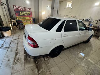 2015 Lada (ВАЗ) Priora I Рестайлинг, белый, 730000 рублей, вид 2