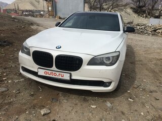 2009 BMW 7 серии 730d V (F01/F02/F04), белый, 1850000 рублей, вид 1