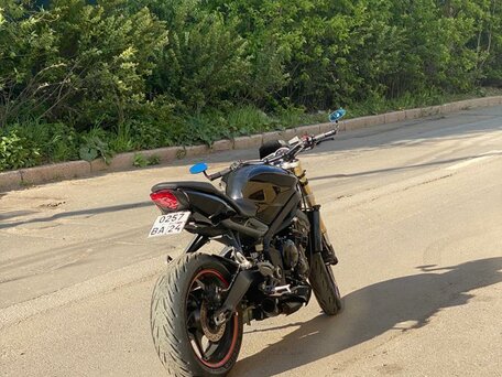 2012 Triumph Street Triple, чёрный, 580000 рублей, вид 2