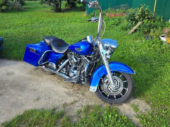 2002 Harley-Davidson Road King, синий, 750000 рублей