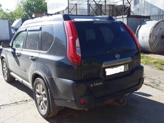 2011 Nissan X-Trail II Рестайлинг, чёрный, 1899999 рублей, вид 2