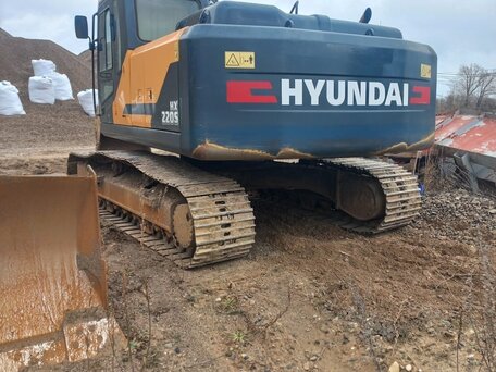 2021 Hyundai Гусеничные, 7000000 рублей, вид 2