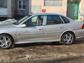 2000 Opel Vectra B Рестайлинг, серебристый, 300000 рублей, вид 4