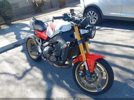 2025 Yamaha XSR900, чёрный, 1055354 рублей, вид 1