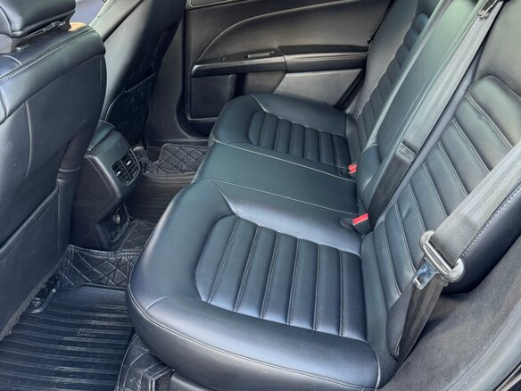 2019 Ford Fusion (North America) II Рестайлинг, чёрный, 1600000 рублей - вид 36