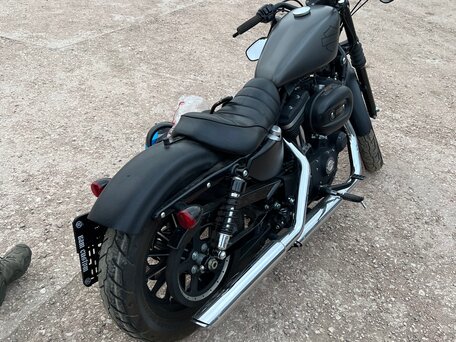 2015 Harley-Davidson Sportster 883, серый, 800000 рублей, вид 2