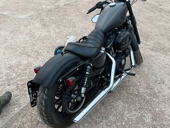 2015 Harley-Davidson Sportster 883, серый, 800000 рублей - вид 1