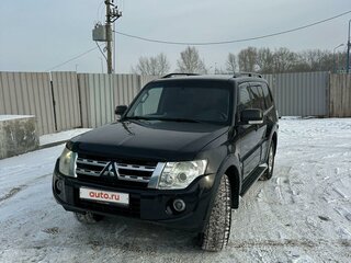 2011 Mitsubishi Pajero IV Рестайлинг 1, чёрный, 2000000 рублей, вид 1