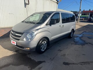 2011 Hyundai Grand Starex I, серый, 1750000 рублей, вид 1