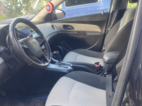 2012 Chevrolet Cruze I Рестайлинг, чёрный, 535000 рублей - вид 4