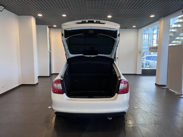 2017 Skoda Rapid I, белый - вид 36