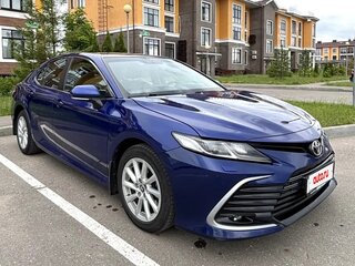 2021 Toyota Camry VIII (XV70) Рестайлинг, синий, 2950000 рублей, вид 2