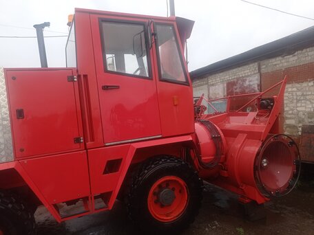 1998 Bucher Снегоуборочные машины, красный, 11000000 рублей, вид 2