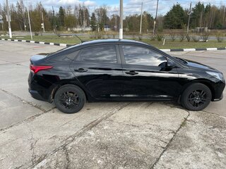 2021 Hyundai Solaris II Рестайлинг, чёрный, 1350000 рублей, вид 5
