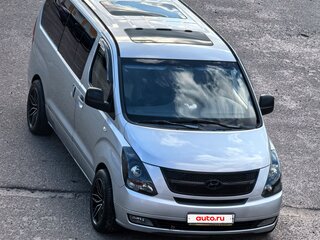 2007 Hyundai Grand Starex I, серый, 1600000 рублей, вид 1