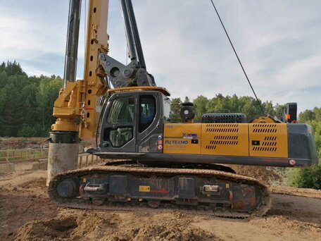 2021 XCMG XR, жёлтый, 25000000 рублей, вид 1