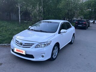2012 Toyota Corolla X (E140, E150) Рестайлинг, белый, 900000 рублей, вид 1