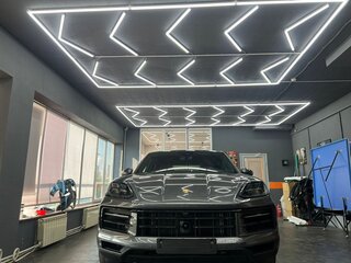 2023 Porsche Cayenne S E-Hybrid Coupé III Рестайлинг, серый, 15300000 рублей, вид 3