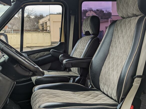 2005 Mercedes-Benz Sprinter, жёлтый, 3300000 рублей - вид 13