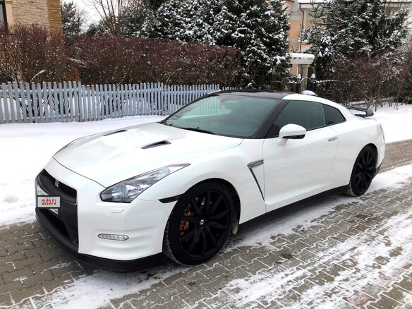 2012 Nissan GT-R I Рестайлинг 1, белый - вид 3