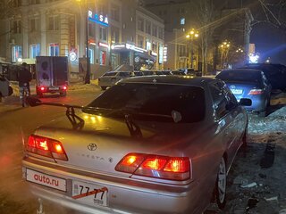 1997 Toyota Cresta V (X100), серый, 660000 рублей, вид 4