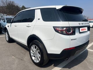 2018 Land Rover Discovery Sport I, белый, 1579100 рублей, вид 3