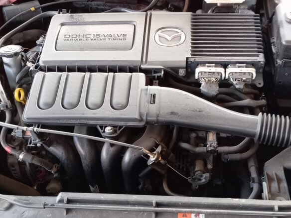 2004 Mazda 3 I (BK), красный, 450000 рублей - вид 13