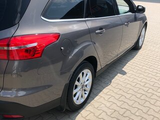 2018 Ford Focus III Рестайлинг, серый, 1200000 рублей, вид 4