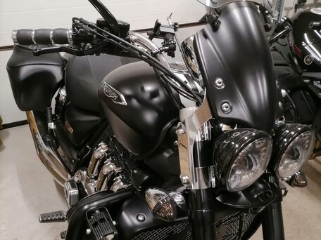 2014 Triumph Rocket 3, чёрный, 1150000 рублей, вид 3