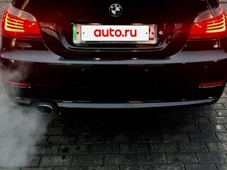 2009 BMW 5 серии 520d V (E60/E61) Рестайлинг, чёрный, 1300000 рублей, вид 3
