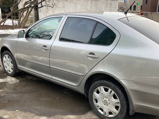 2011 Skoda Octavia DSG7 II (A5) Рестайлинг, серый, 1300000 рублей, вид 4