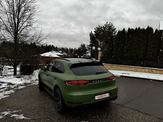 2019 Porsche Macan Turbo I Рестайлинг, красный, 6800000 рублей, вид 4