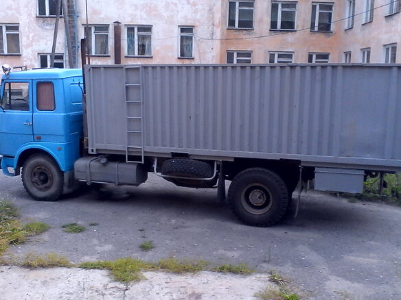 1989 МАЗ 5434, синий, 300000 рублей - вид 1