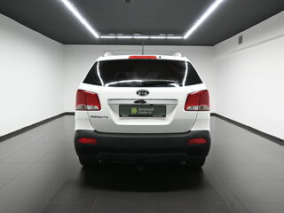2011 Kia Sorento II, белый, 1325000 рублей, вид 4