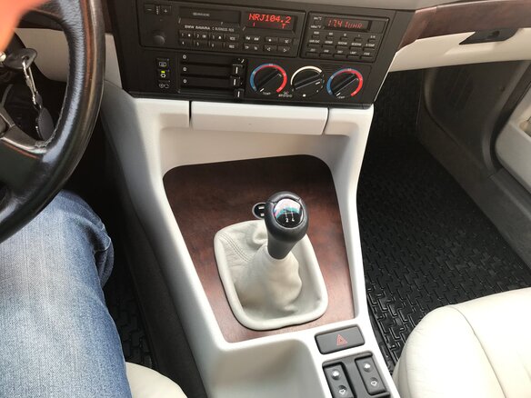 1993 BMW 5 серии 530i III (E34), чёрный - вид 15