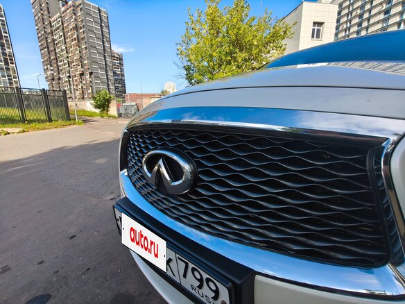 2019 Infiniti QX60 I Рестайлинг, белый - вид 14