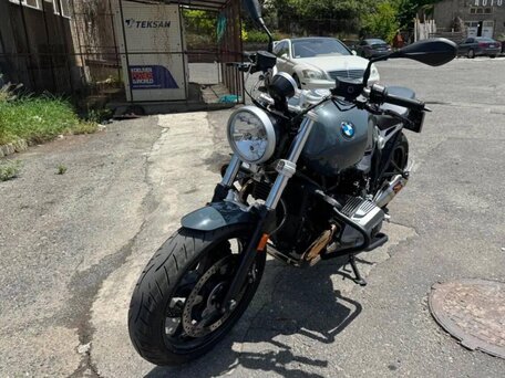 2020 BMW R Nine T Pure, зелёный, 1300000 рублей, вид 1